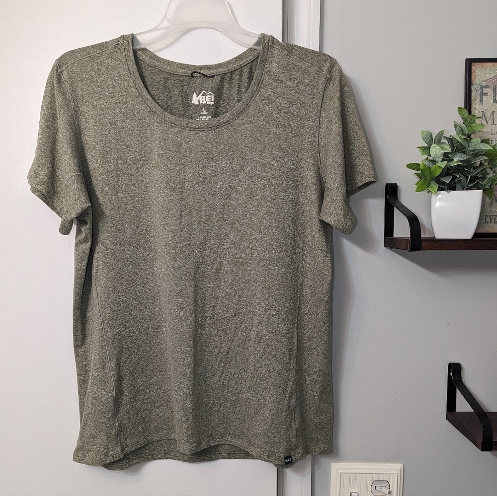 REI Activewear Top